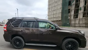 Toyota Land Cruiser Prado 2017 Burgundy