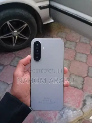 Photo - Samsung Galaxy A56 256 GB Gray