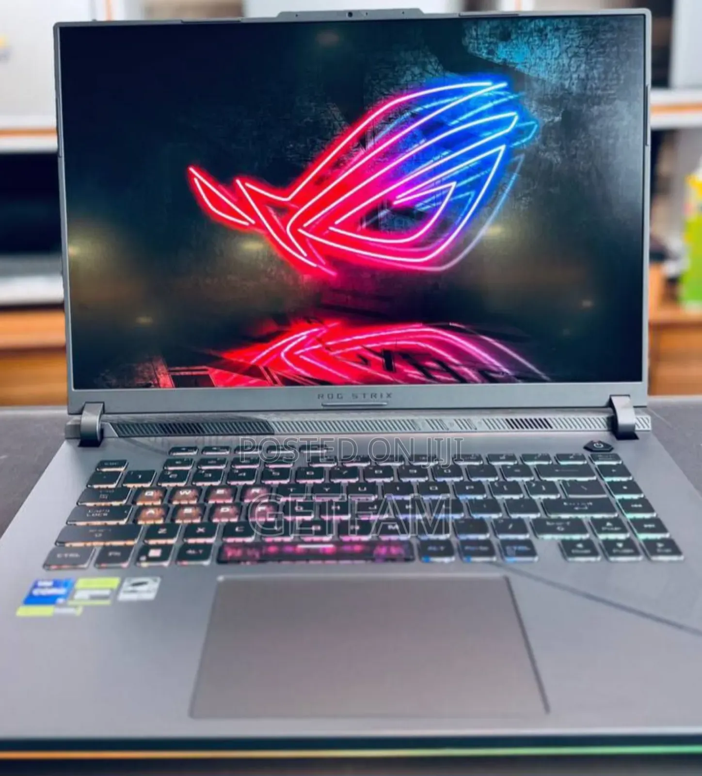 New Laptop Asus ROG Strix G15 16GB Intel Core I9 SSD 1T