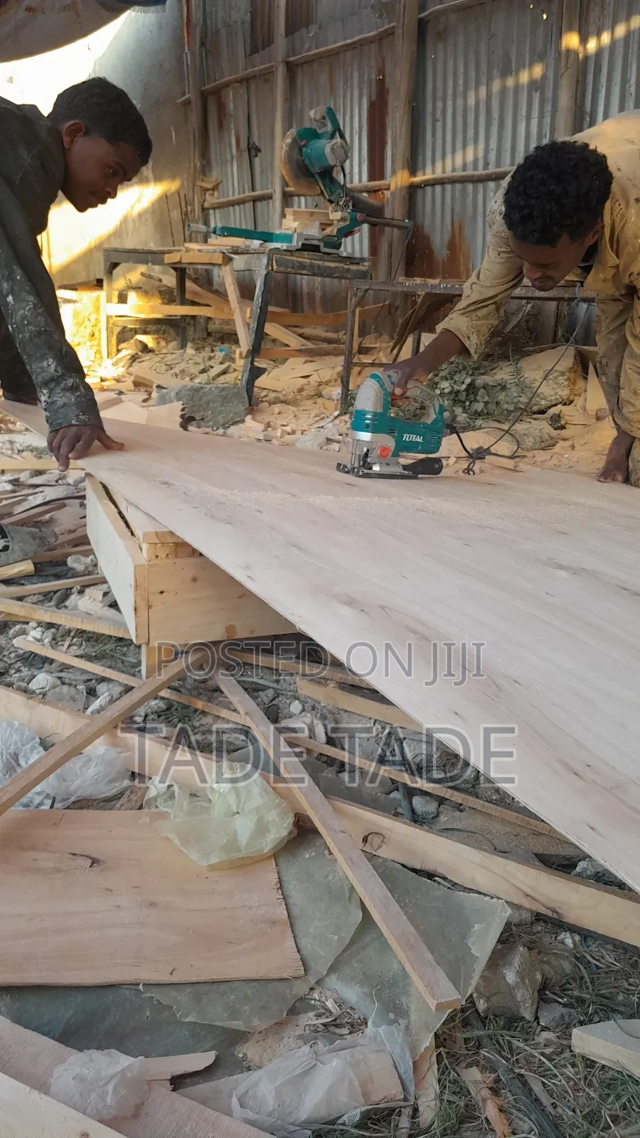 ጊዜውን የጠበቁ የውሻ ቤቶች