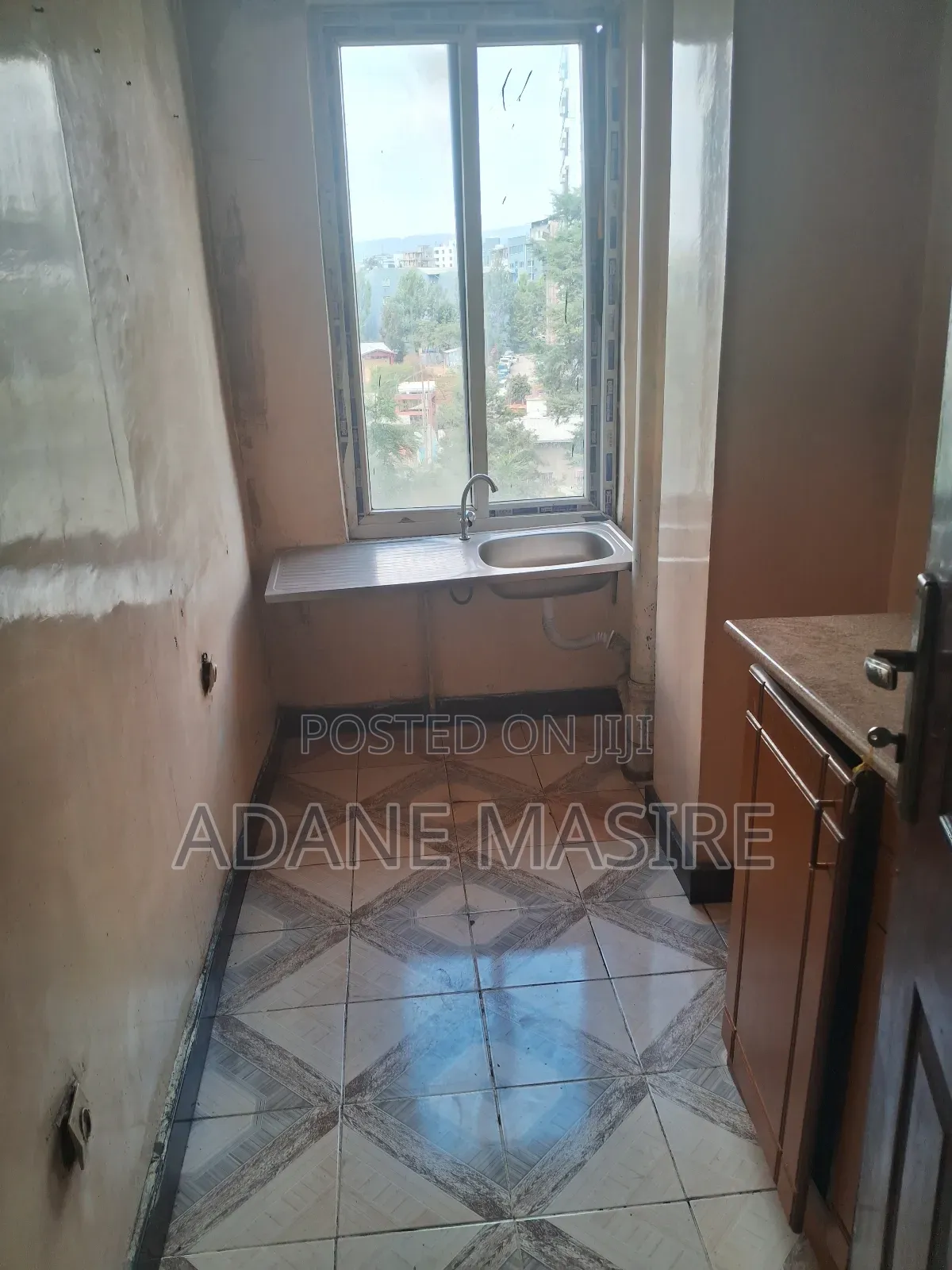 Furnished 2bdrm Condo in Lideta for sale