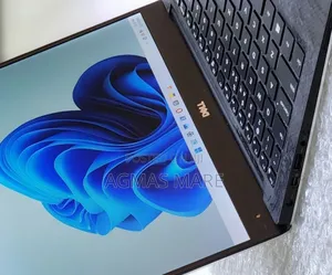 New Laptop Dell XPS 13 8GB Intel Core I7 SSD 256GB