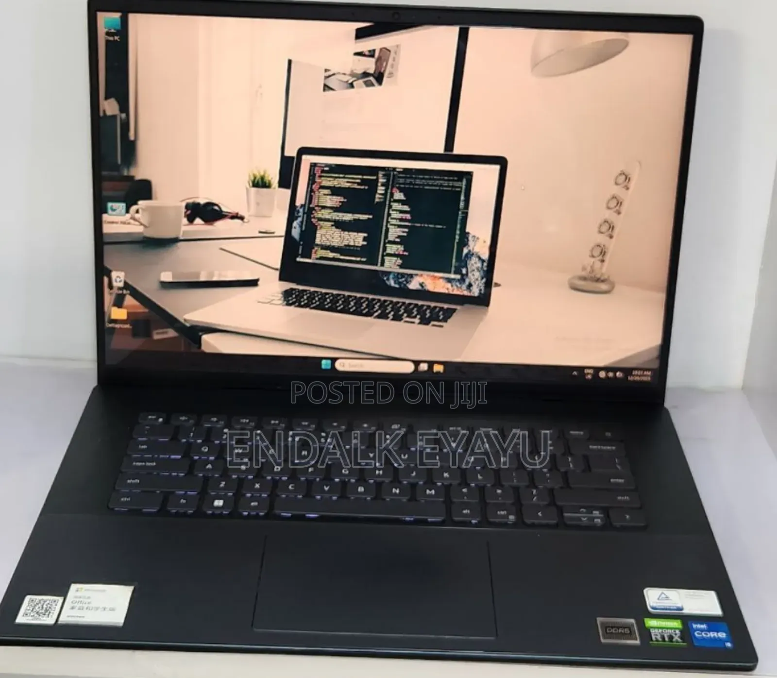 New Laptop Dell Inspiron 16 5620 16GB Intel Core I5 SSD 512GB