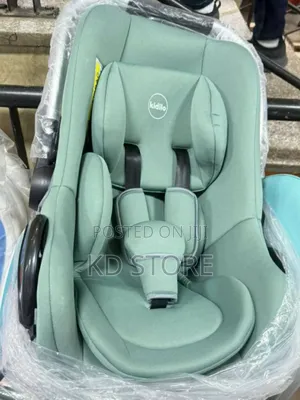 Photo - Adjustable Baby and Child Safety Car Seat