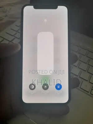 Apple iPhone X 64 GB White