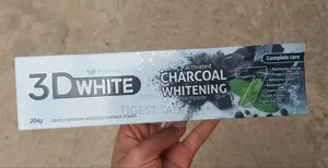 3d White Activated Charcoal Whitening Toothpaste