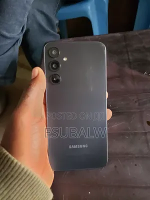 Photo - Samsung Galaxy A16 128 GB Black