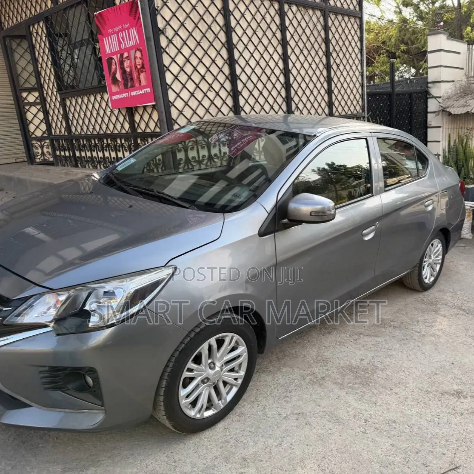 Mitsubishi Attrage 2022 Gray