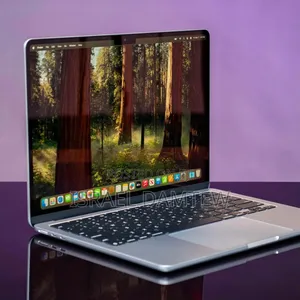 Photo - New Laptop Apple MacBook Air 2025 M4 13-Inch 16GB Apple M4 SSD 256GB