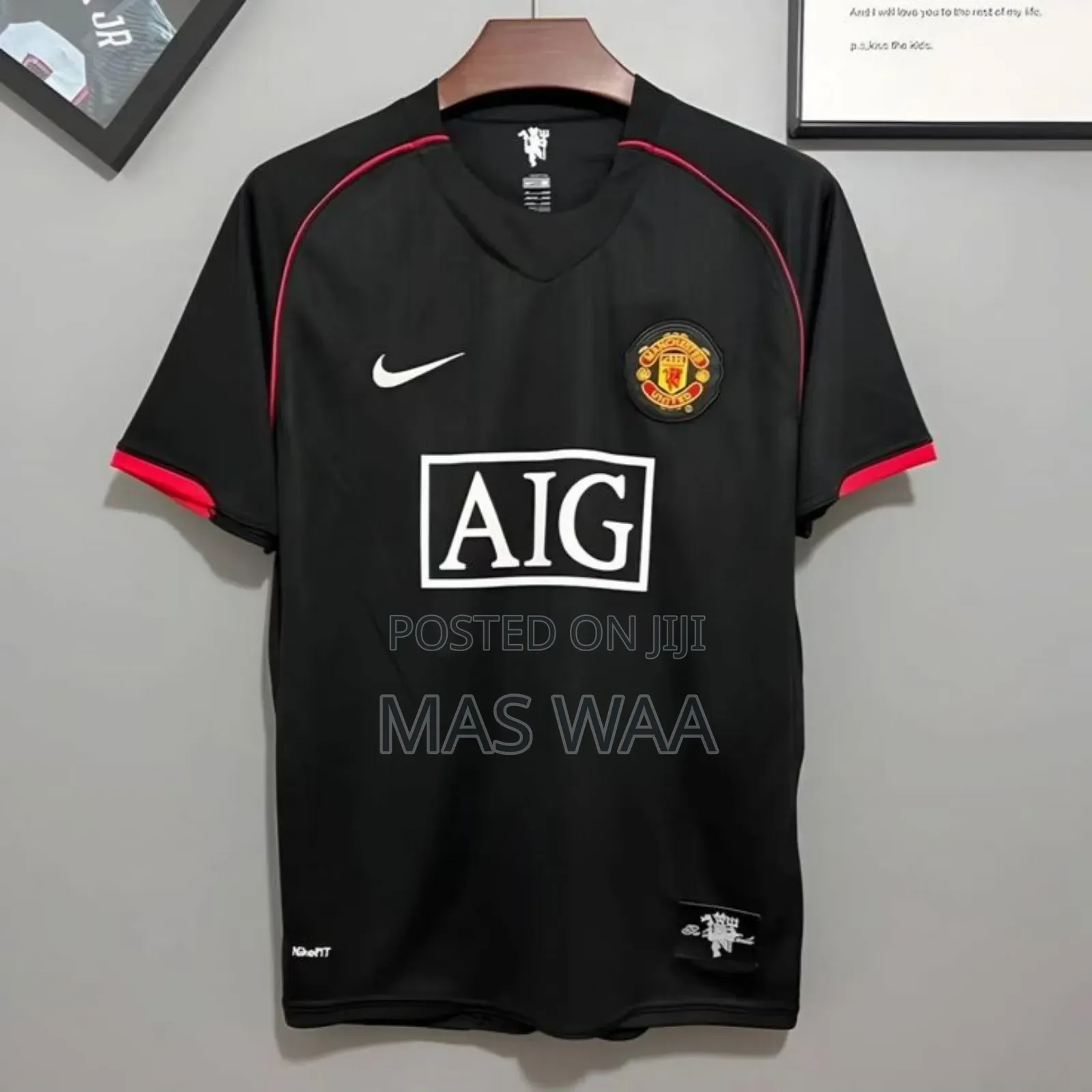 Orignal Old Man United, Arsenal and Liverpool Kit