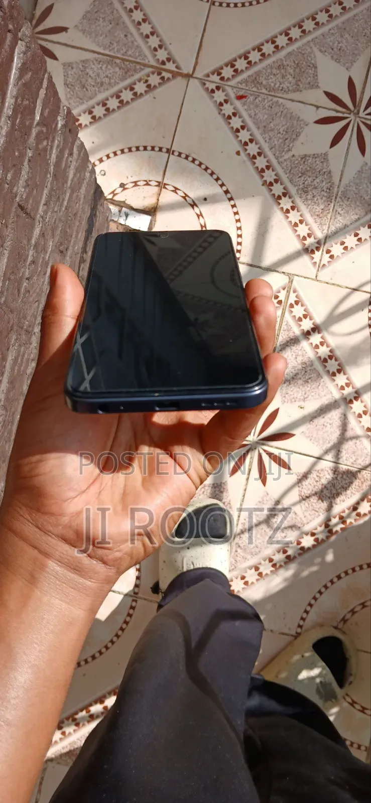 New Tecno Pop 10 64 GB Black