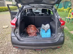 Nissan Kicks 2020 Gray