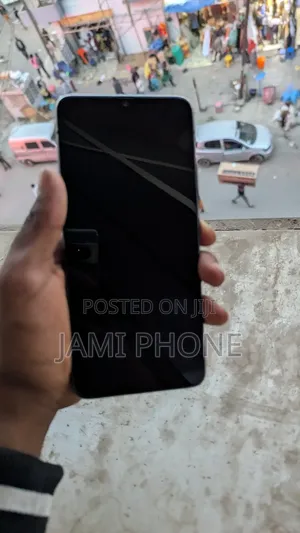 Photo - Samsung Galaxy A90 5G 128 GB Black