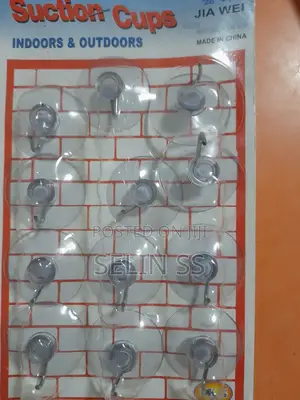 Photo - Suction Cup,12 PCS With Metal Hooks for Indoor and Outdoor