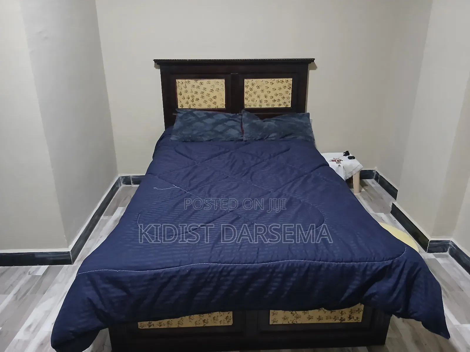 120 Bed With Kestedemena Ferash