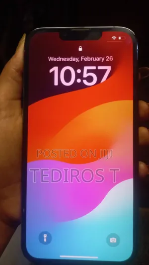 Photo - Apple iPhone 13 Pro 128 GB Blue