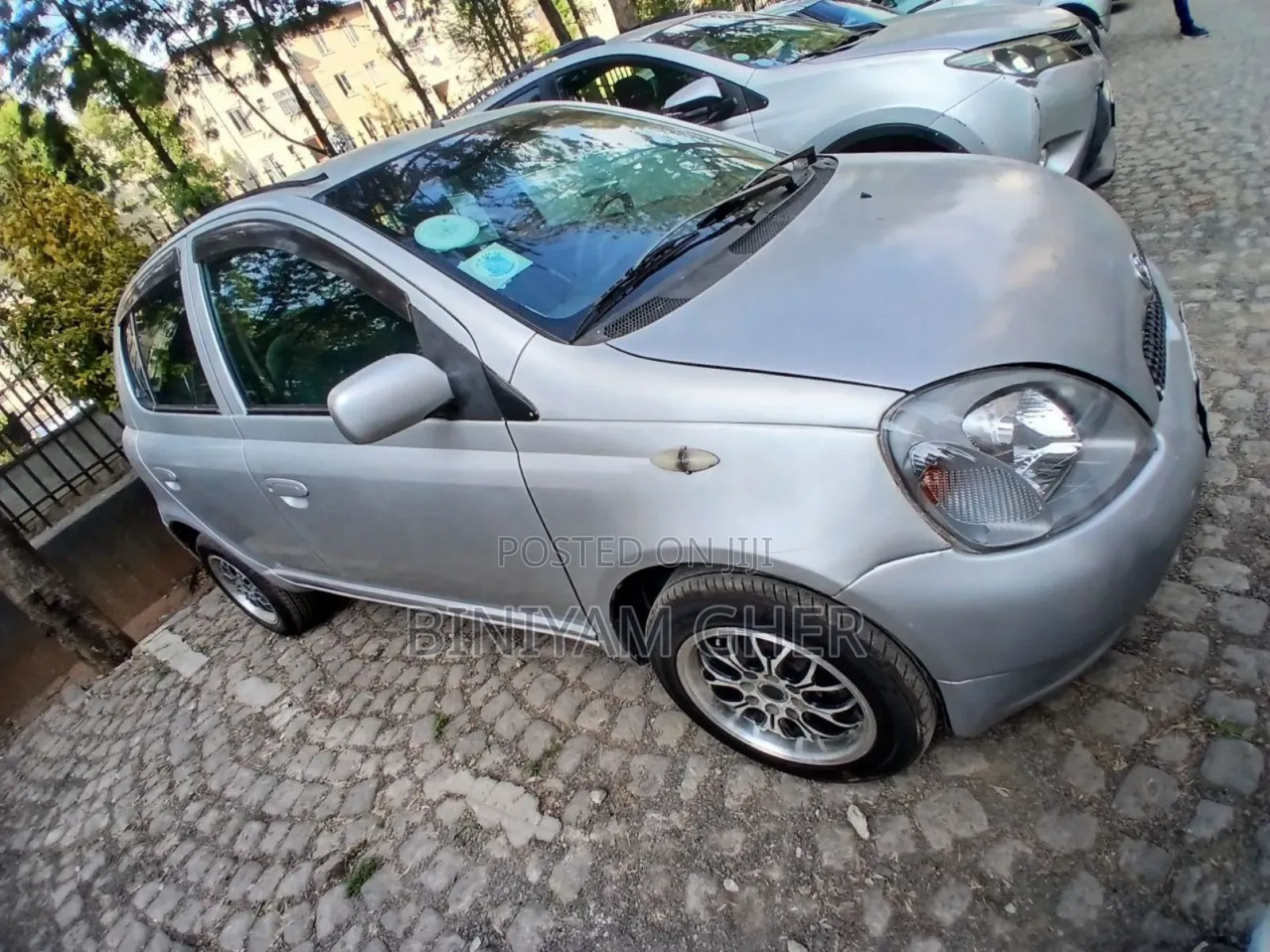 Toyota Yaris 1.5 2000 Silver