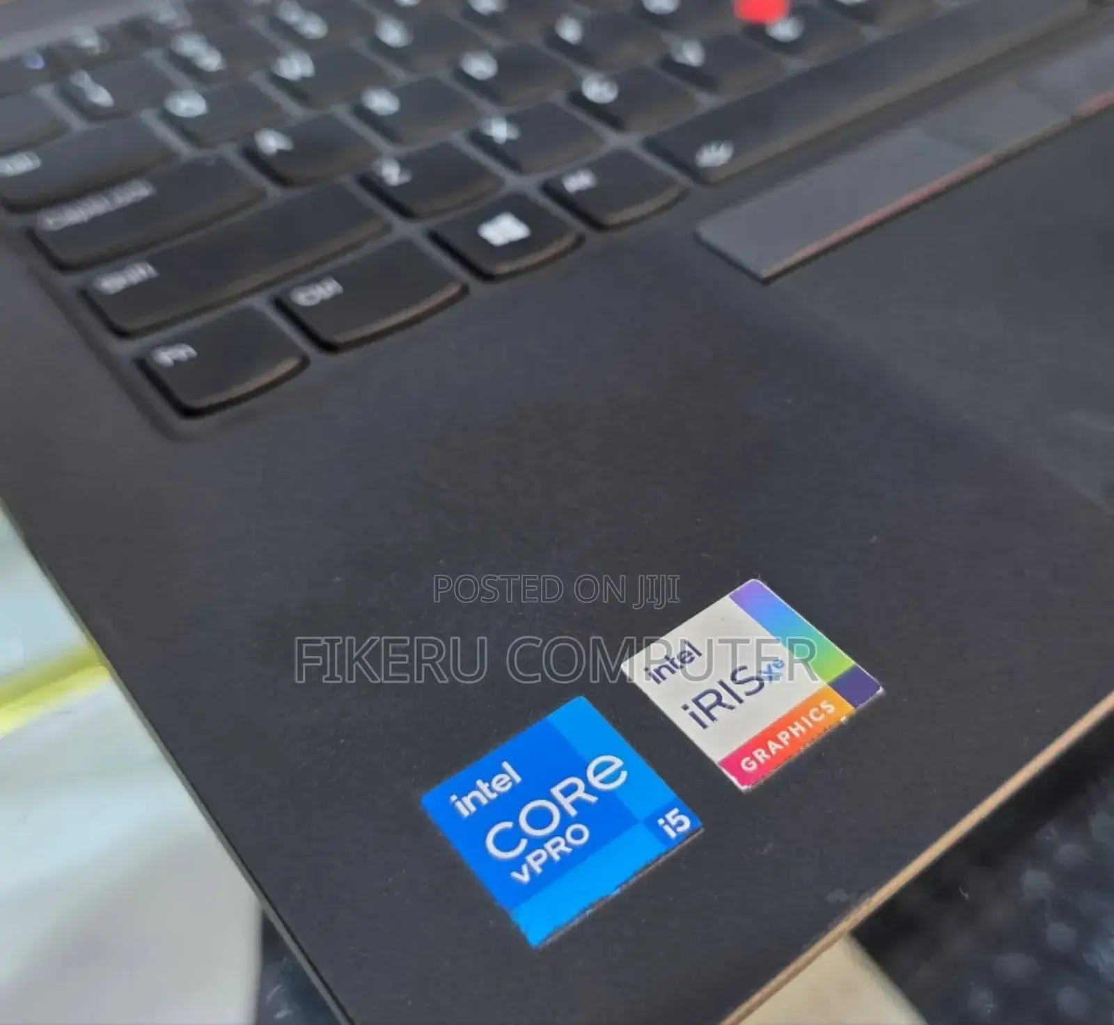 New Laptop Lenovo Thinkpad P14s 8GB Intel Core I5 SSD 512GB
