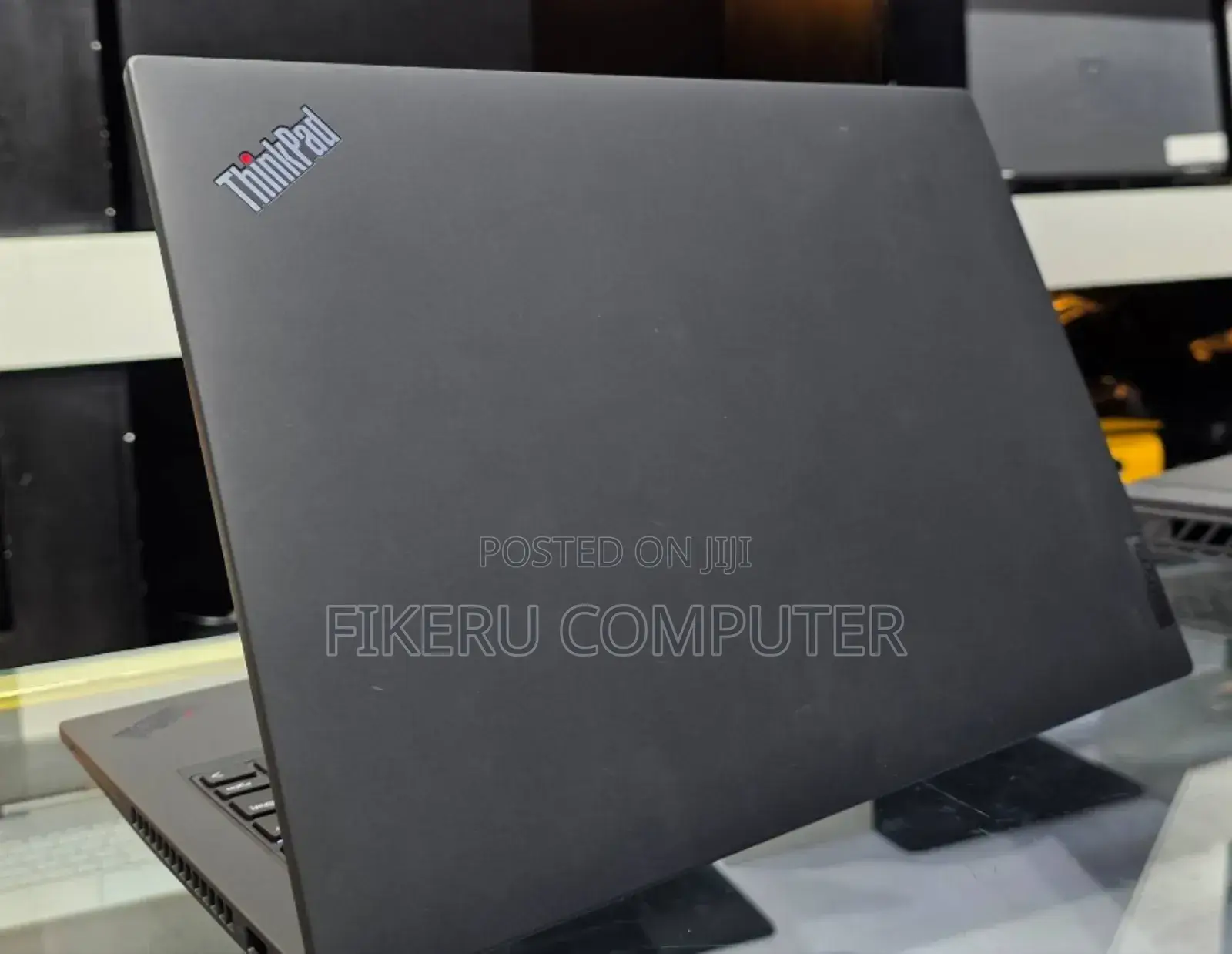 New Laptop Lenovo Thinkpad P14s 16GB Intel Core I7 SSD 512GB