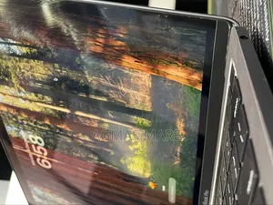 New Laptop Apple MacBook Pro 2022 M2 8GB Apple M2 SSD 256GB