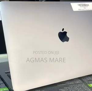 New Laptop Apple MacBook Pro 2022 M2 8GB Apple M2 SSD 256GB