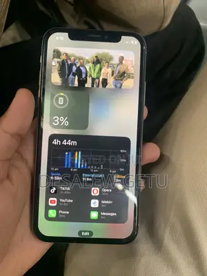 Photo - Apple iPhone X 64 GB White