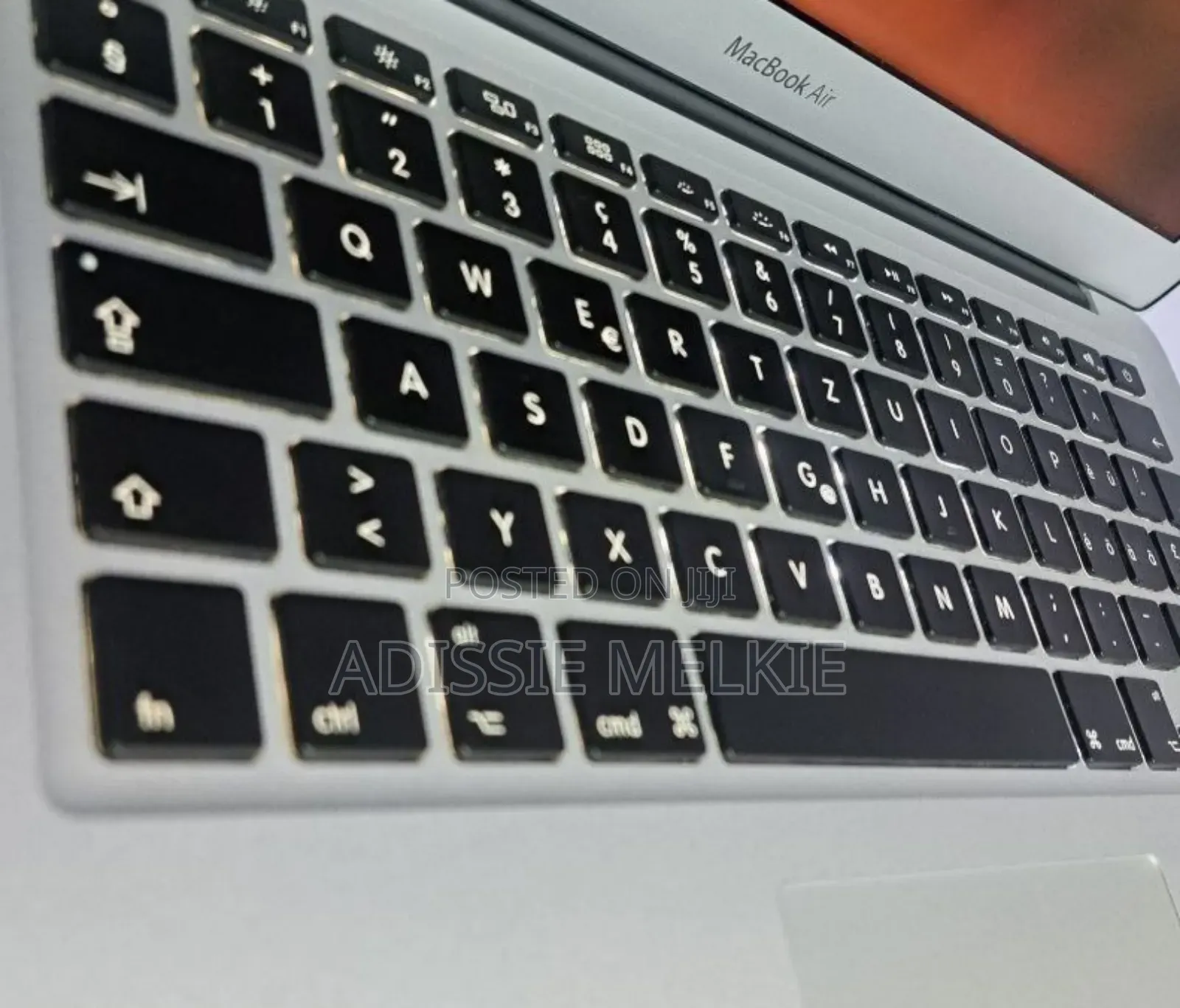 New Laptop Apple MacBook Air 2012 4GB Intel Core I5 SSD 60GB