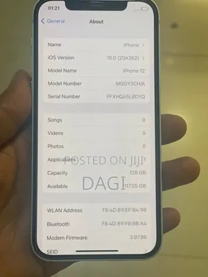 Photo - New Apple iPhone 12 128 GB Black