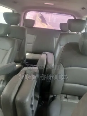 Hyundai Starex 2012 Silver