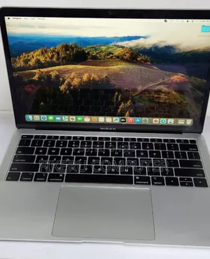 New Laptop Apple MacBook Pro 2019 8GB Intel Core I5 SSD 256GB