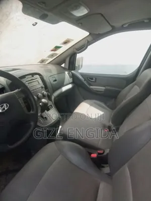 Hyundai Starex 2012 Silver