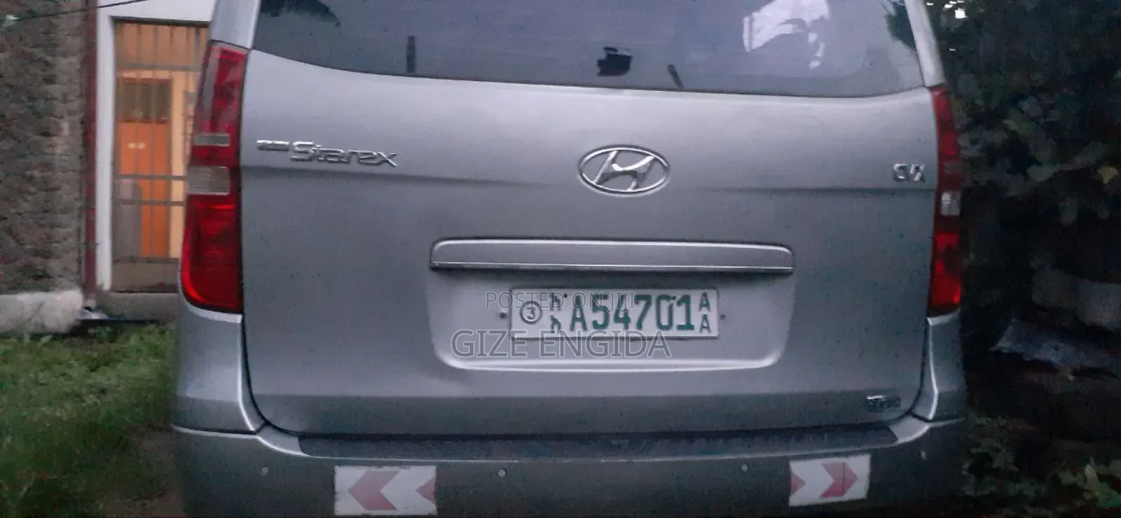 Hyundai Starex 2012 Silver