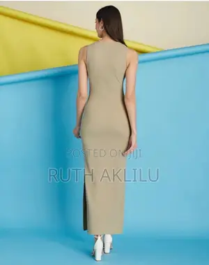 Women Beige Bodycon Round Neck Dress