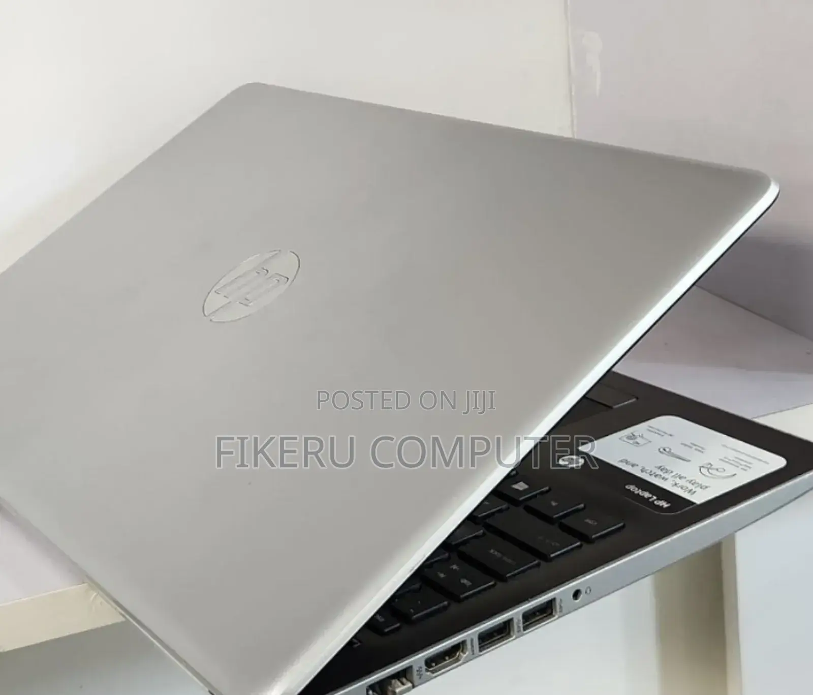 New Laptop HP Stream Notebook 8GB Intel Core I5 SSD 1T