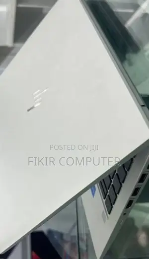 New Laptop HP EliteBook 840 G8 16GB Intel Core I5 SSD 512GB