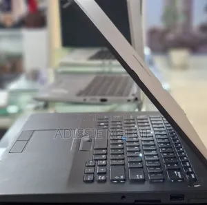 Photo - New Laptop Dell Latitude 5480 8GB Intel Core I5 SSD 256GB