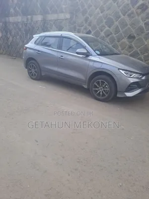 BYD E2 43 kWh 94 hp FWD 2025 Gray