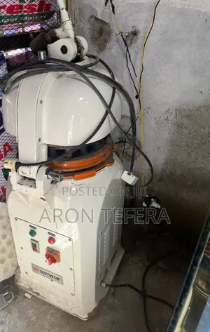 የሊጥ መቁረጫ ማሽን ለዳቦ ቤት ለሆቴልhotel Restaurant