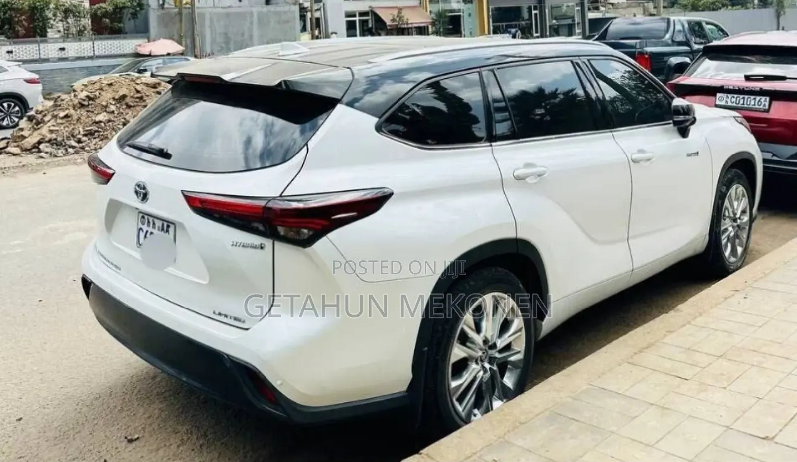 Toyota Highlander Hybrid 2024 White