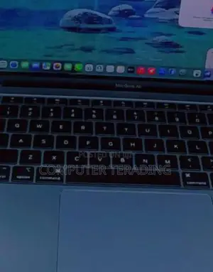 New Laptop Apple MacBook Air 2020 M1 8GB Apple M1 SSD 256GB