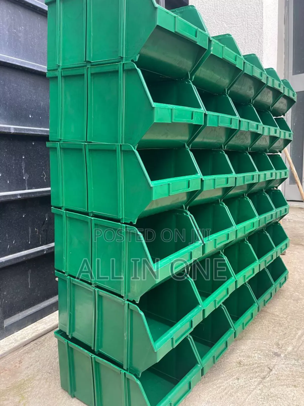 Toolbox ዘመናዊና ተገጣጣሚ መደርደሪያ