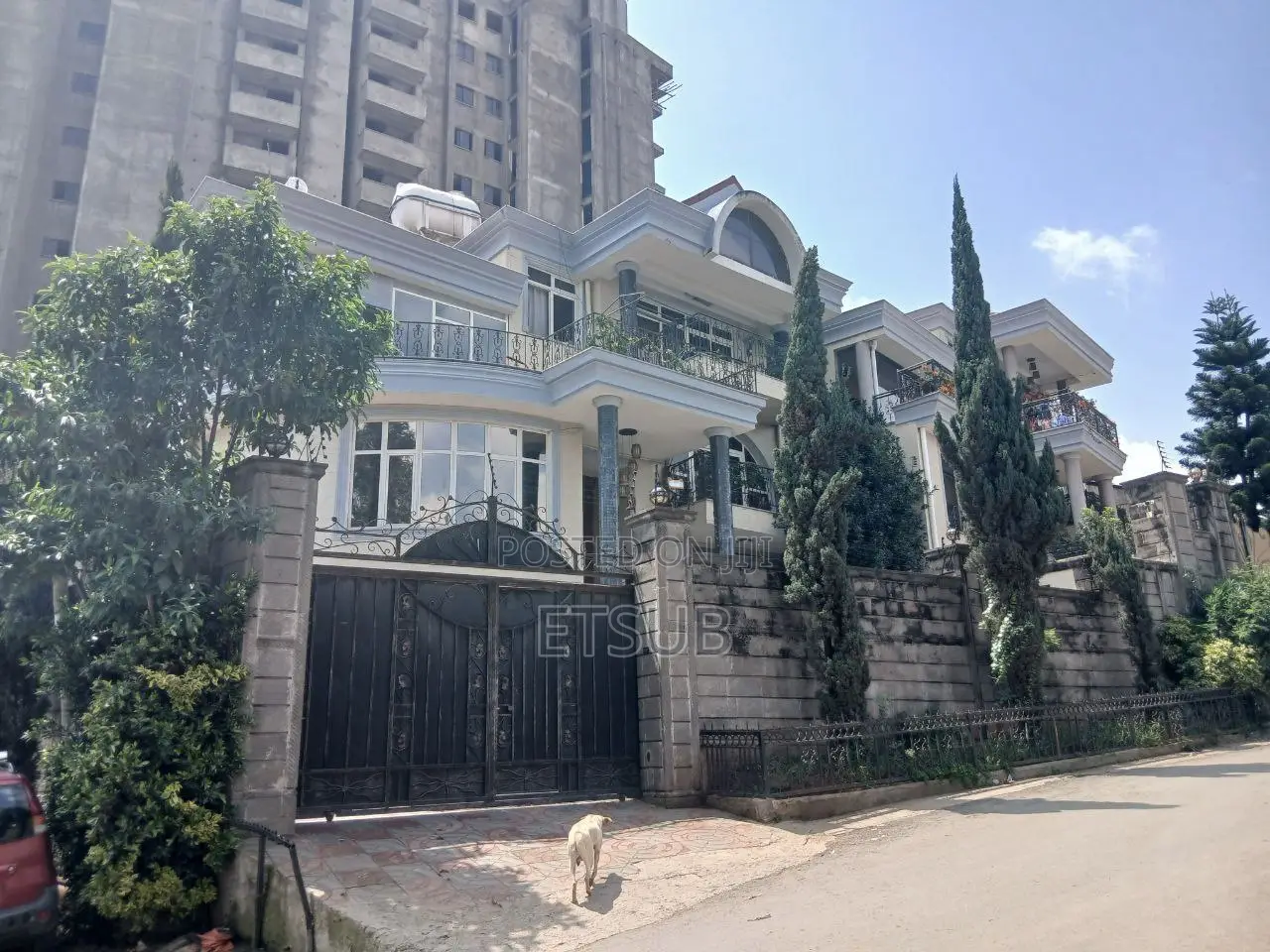 Furnished 8bdrm House in House, Kolfe Keranio for sale