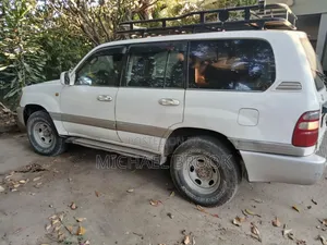 Toyota Land Cruiser 2004