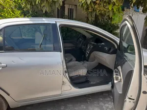 Toyota Yaris 2008 Silver