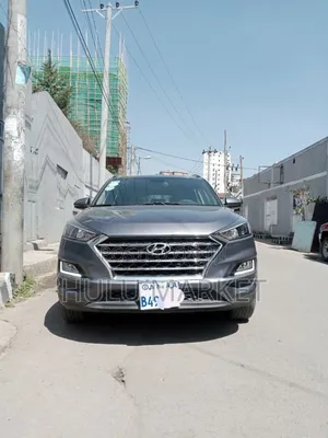 Photo - Hyundai Tucson 2019 Gray