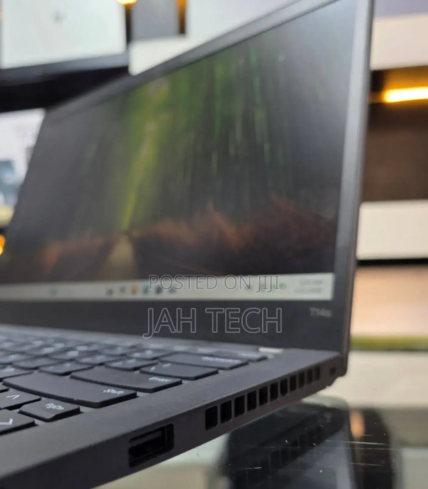 New Laptop Lenovo Thinkpad P14s 8GB Intel Core I5 SSD 512GB