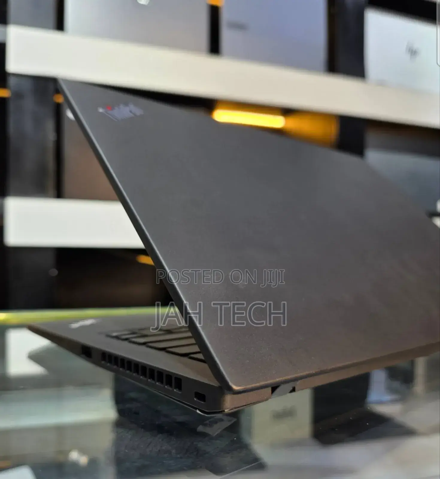 New Laptop Lenovo Thinkpad P14s 8GB Intel Core I5 SSD 512GB