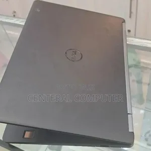 Photo - New Laptop Dell Latitude 11 5179 8GB Intel Core i5 SSD 256GB
