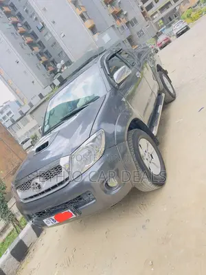 Toyota Hilux 2.5 D-4D SRX 2010 Black