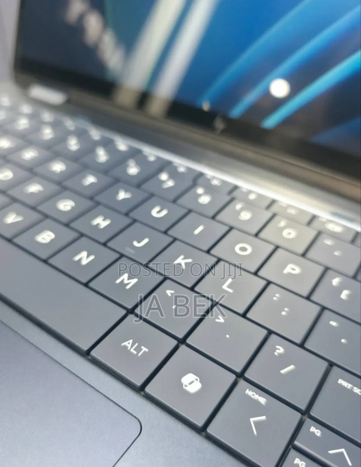 New Laptop HP OmniBook X Flip 14" 16GB Intel Core Ultra 7 SSD 1T